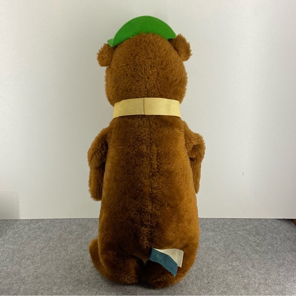 Vintage 1980’s Yogi Bear 24” Plush Toy - Picture 4 of 7